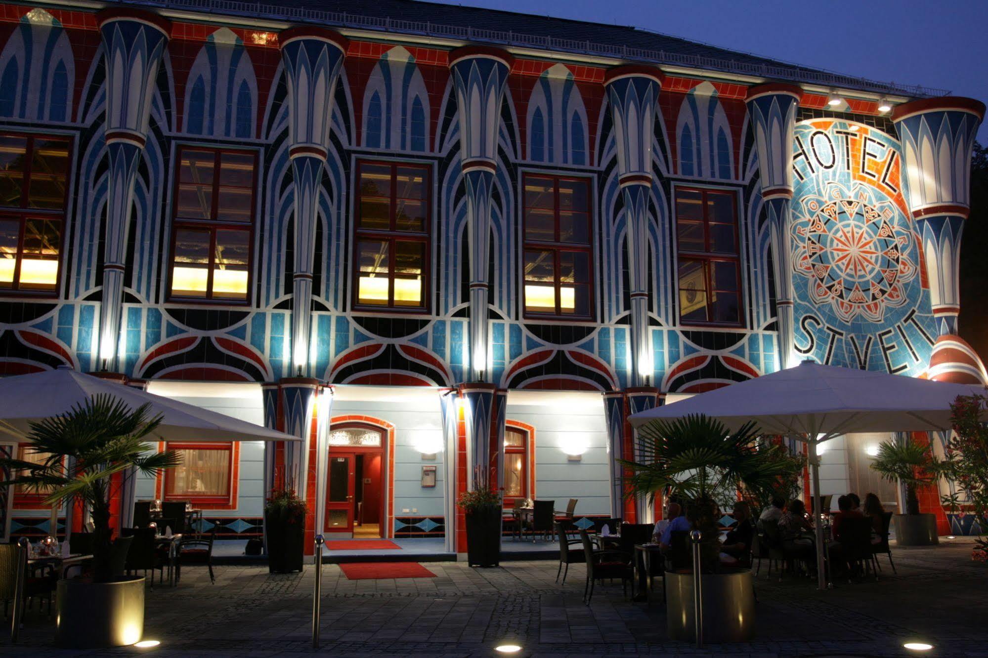 Hotel Fuchspalast Sankt Veit an der Glan Bagian luar foto